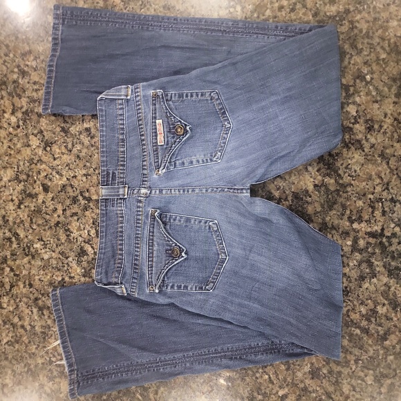 Hudson Beth Mid-Rise Bany Bootcut Jean - Picture 3 of 12